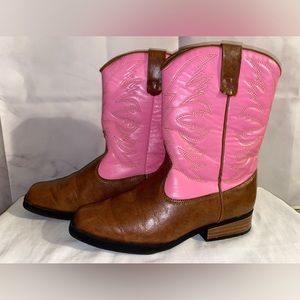 Pink SmartFit size 4 cowgirl square toe boots